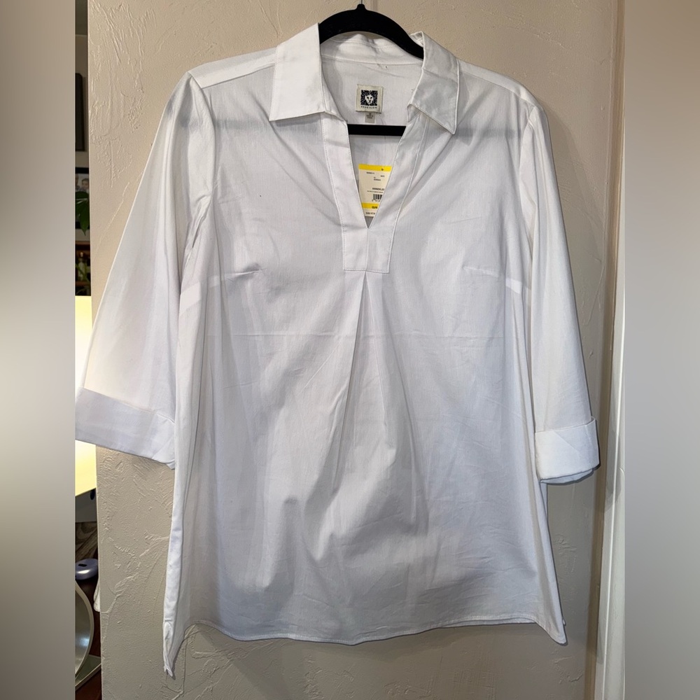Anne Klein White V-Neck Button Down Shirt